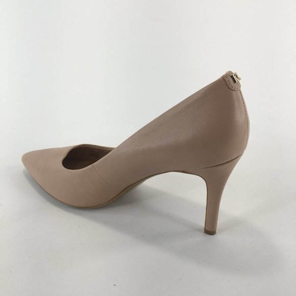 Karl Lagerfeld Royale Tan Leather Pumps Heels Size 8.5M - Picture 4 of 14